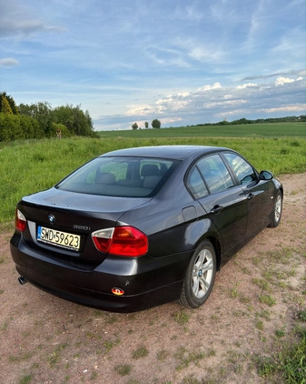 BMW Seria 3 cena 19900 przebieg: 225000, rok produkcji 2005 z Pszów małe 29